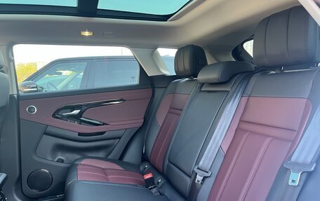 Land Rover Range Rover Evoque II, 2025 год, 5 750 000 рублей, 10 фотография