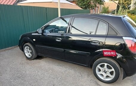 KIA Rio II, 2010 год, 695 000 рублей, 3 фотография