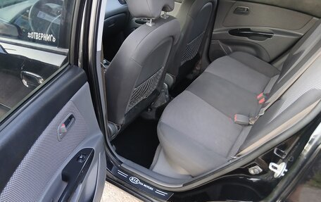 KIA Rio II, 2010 год, 695 000 рублей, 15 фотография