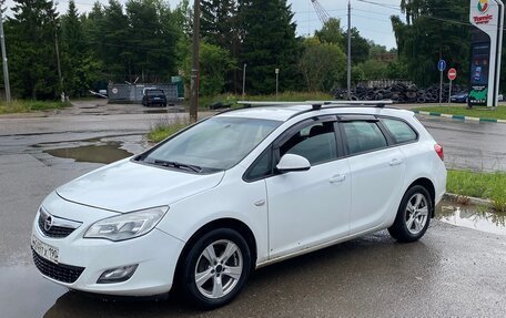 Opel Astra J, 2012 год, 550 000 рублей, 2 фотография