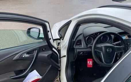 Opel Astra J, 2012 год, 550 000 рублей, 7 фотография