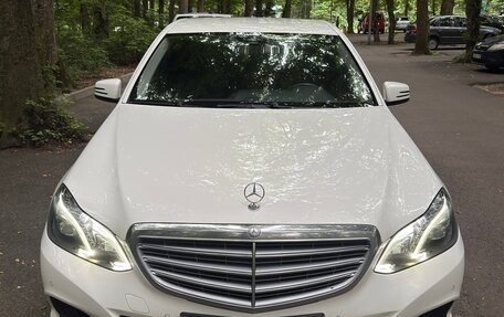 Mercedes-Benz E-Класс, 2013 год, 1 550 000 рублей, 3 фотография