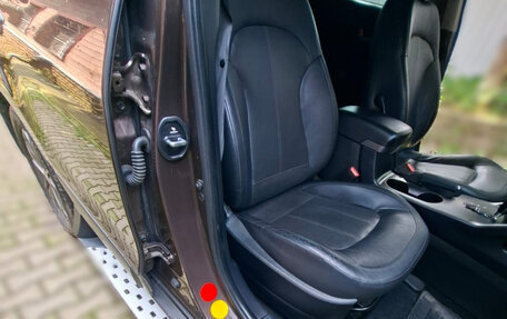 Hyundai ix35 I рестайлинг, 2013 год, 1 350 000 рублей, 19 фотография