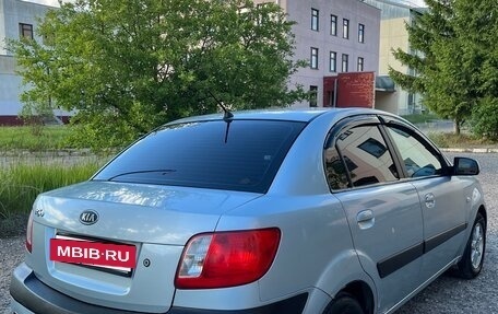 KIA Rio II, 2006 год, 300 000 рублей, 5 фотография