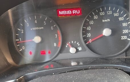 KIA Rio II, 2006 год, 300 000 рублей, 10 фотография