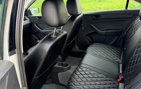 Skoda Rapid I, 2015 год, 950 000 рублей, 14 фотография