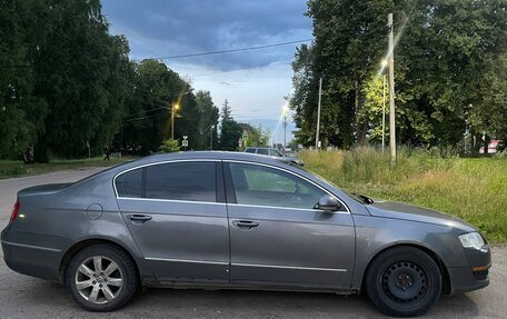 Volkswagen Passat B6, 2005 год, 520 000 рублей, 4 фотография