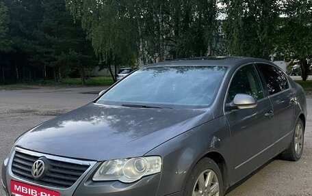 Volkswagen Passat B6, 2005 год, 520 000 рублей, 3 фотография