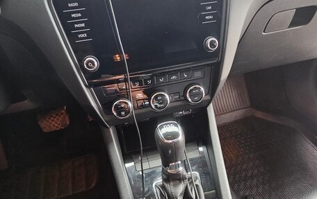 Skoda Octavia, 2018 год, 2 100 000 рублей, 3 фотография