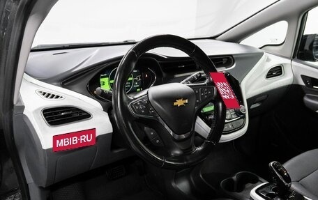 Chevrolet Bolt, 2017 год, 2 150 000 рублей, 10 фотография