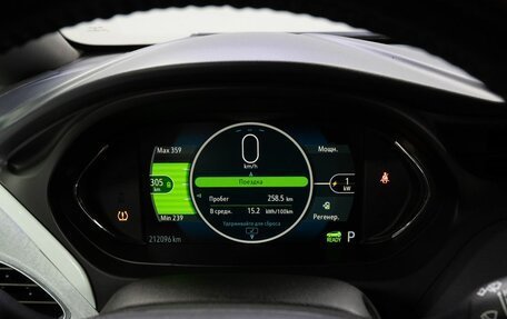 Chevrolet Bolt, 2017 год, 2 150 000 рублей, 21 фотография
