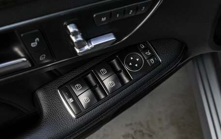 Mercedes-Benz E-Класс, 2013 год, 2 400 000 рублей, 13 фотография