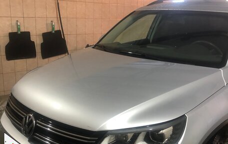 Volkswagen Tiguan I, 2012 год, 1 499 999 рублей, 3 фотография