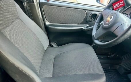 Chevrolet Niva I рестайлинг, 2013 год, 559 000 рублей, 28 фотография