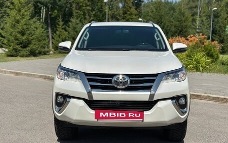 Toyota Fortuner II, 2020 год, 3 590 000 рублей, 2 фотография