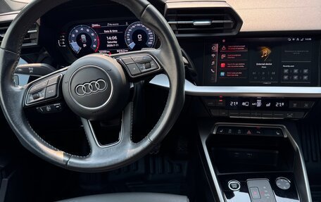 Audi A3, 2022 год, 2 300 000 рублей, 10 фотография