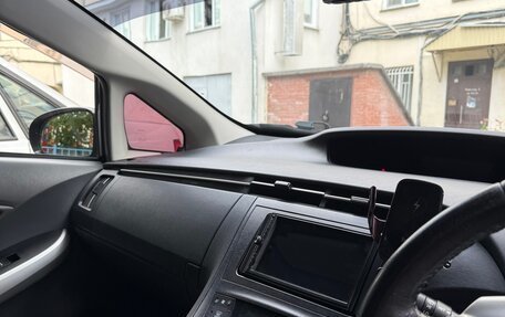 Toyota Prius, 2009 год, 950 000 рублей, 19 фотография