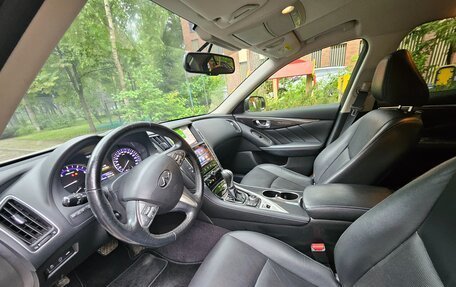 Infiniti Q50 I рестайлинг, 2017 год, 1 950 000 рублей, 8 фотография