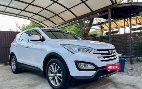 Hyundai Santa Fe III рестайлинг, 2013 год, 1 595 000 рублей, 2 фотография