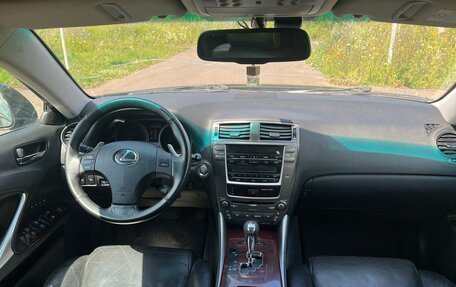 Lexus IS II рестайлинг 2, 2006 год, 850 000 рублей, 10 фотография