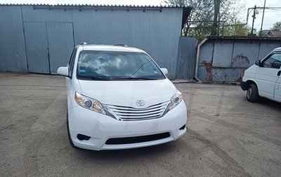 Toyota Sienna III, 2017 год, 1 650 000 рублей, 1 фотография