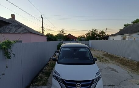 Nissan Serena IV, 2018 год, 2 150 000 рублей, 11 фотография