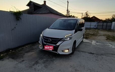 Nissan Serena IV, 2018 год, 2 150 000 рублей, 13 фотография