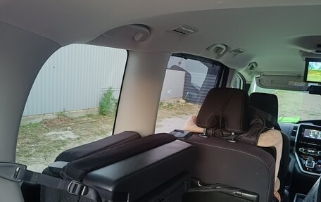 Nissan Serena IV, 2018 год, 2 150 000 рублей, 21 фотография
