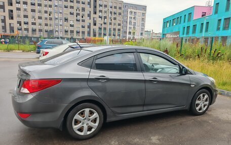 Hyundai Solaris II рестайлинг, 2012 год, 860 000 рублей, 3 фотография