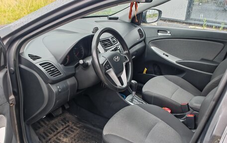 Hyundai Solaris II рестайлинг, 2012 год, 860 000 рублей, 6 фотография