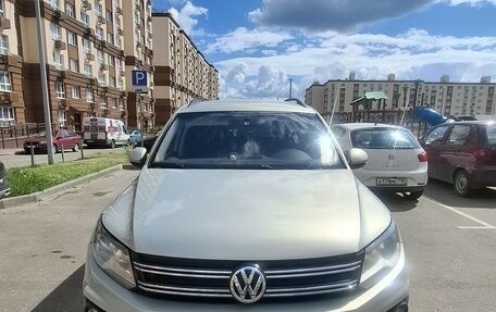 Volkswagen Tiguan I, 2011 год, 770 000 рублей, 1 фотография