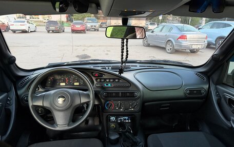 Chevrolet Niva I рестайлинг, 2011 год, 649 000 рублей, 10 фотография