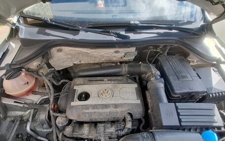 Volkswagen Tiguan I, 2011 год, 770 000 рублей, 10 фотография