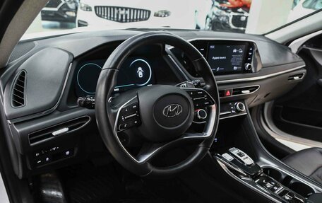 Hyundai Sonata VIII, 2020 год, 2 090 000 рублей, 10 фотография