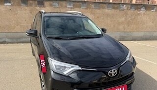 Toyota RAV4, 2019 год, 2 600 000 рублей, 1 фотография