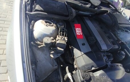 BMW 5 серия, 2000 год, 435 000 рублей, 17 фотография