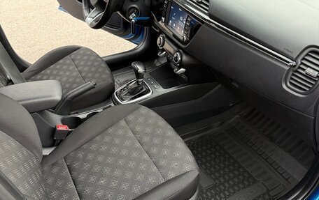 KIA Rio IV, 2018 год, 1 565 000 рублей, 16 фотография