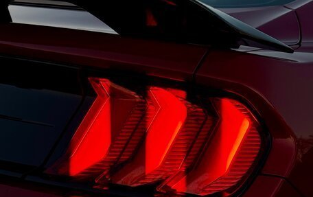 Ford Mustang VI рестайлинг, 2018 год, 3 990 000 рублей, 31 фотография