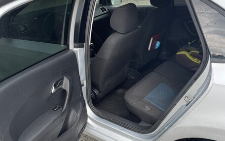 Volkswagen Polo VI (EU Market), 2013 год, 425 000 рублей, 13 фотография