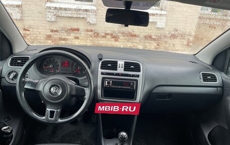Volkswagen Polo VI (EU Market), 2013 год, 425 000 рублей, 16 фотография