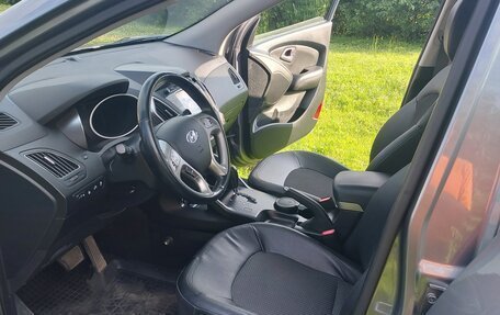 Hyundai ix35 I рестайлинг, 2013 год, 1 550 000 рублей, 9 фотография