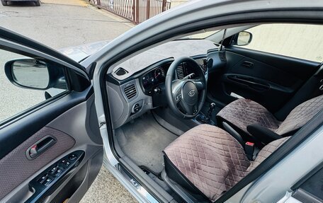 KIA Rio II, 2010 год, 670 000 рублей, 11 фотография