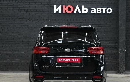 KIA Carnival III, 2020 год, 3 200 000 рублей, 6 фотография