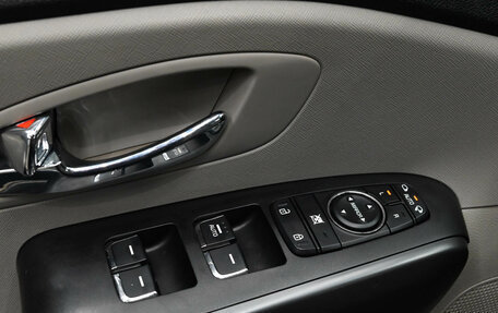 KIA Carnival III, 2020 год, 3 200 000 рублей, 17 фотография
