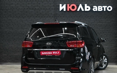 KIA Carnival III, 2020 год, 3 200 000 рублей, 8 фотография