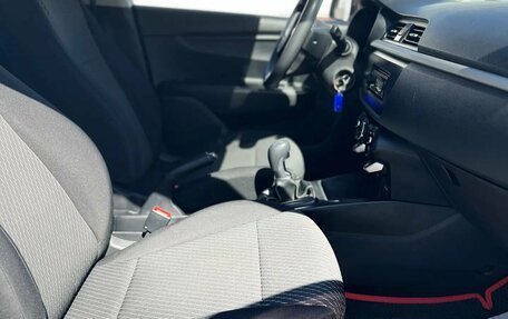KIA Rio IV, 2018 год, 872 870 рублей, 12 фотография