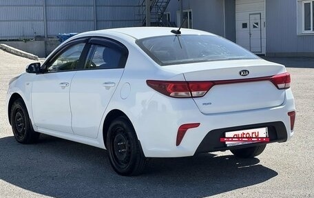 KIA Rio IV, 2018 год, 872 870 рублей, 7 фотография