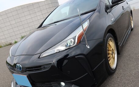 Toyota Prius IV XW50, 2023 год, 1 516 000 рублей, 2 фотография