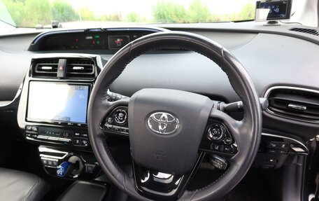 Toyota Prius IV XW50, 2023 год, 1 516 000 рублей, 28 фотография