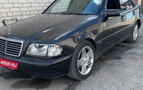 Mercedes-Benz C-Класс, 1994 год, 165 000 рублей, 2 фотография